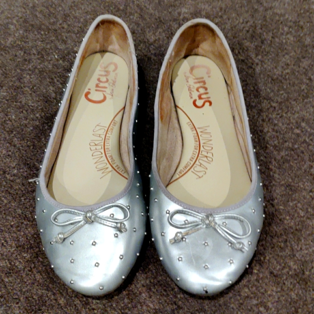 Circus by Sam Edelman Silver Flats